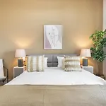 Modern Exquisite Haven In South Tlv With Mamad By Sea N\' Rent