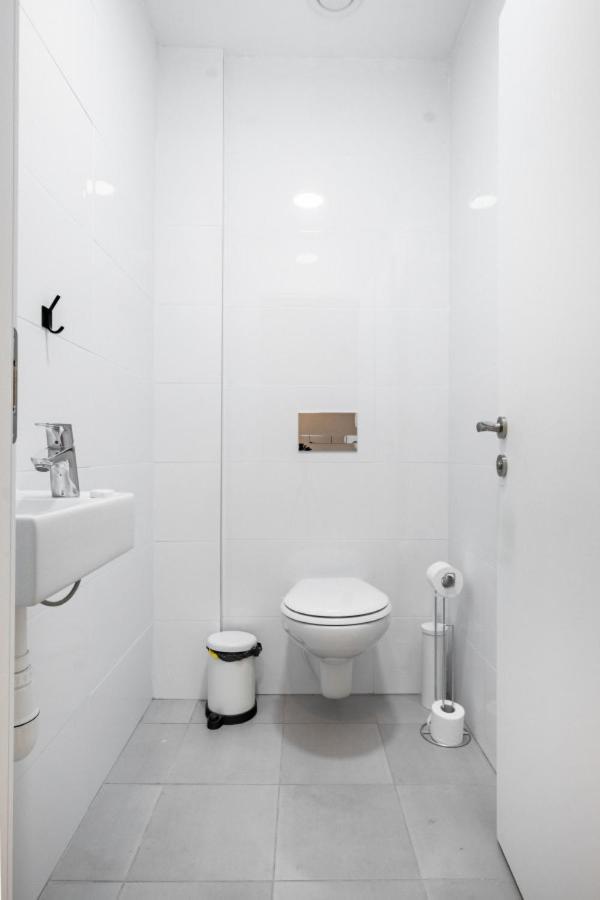 Modern Exquisite Haven In South Tlv With Mamad By Sea N' Rent *