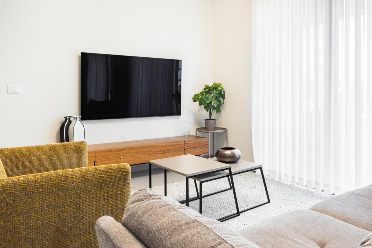 Apartment Modern Exquisite Haven In South Tlv With Mamad By Sea N' Rent
